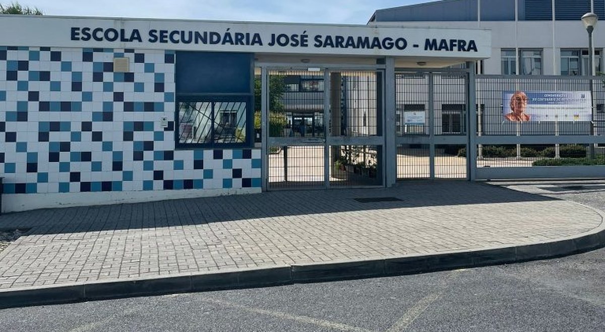 Portuguese secondary school